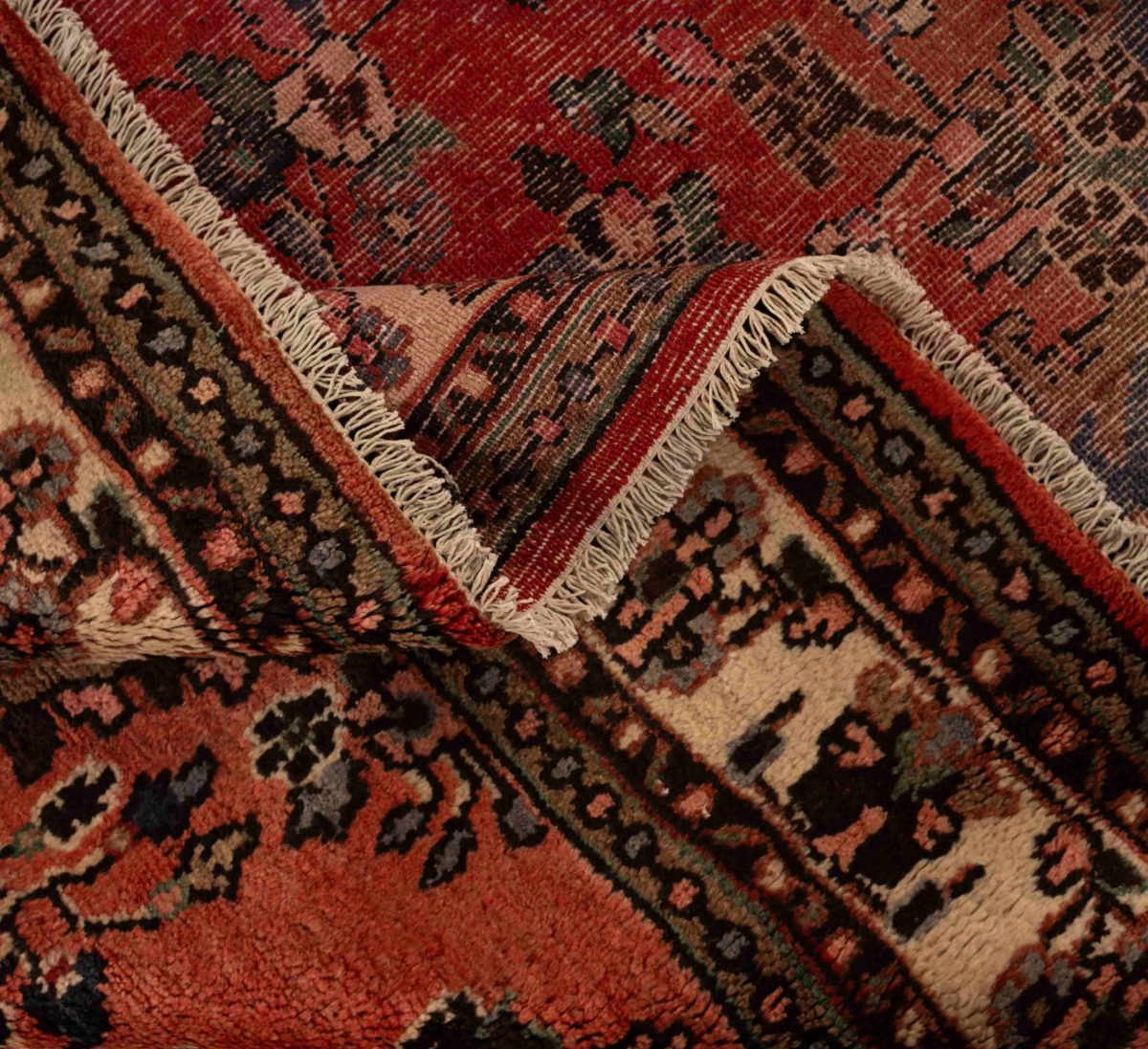 Hand Knotted Hamedan Rug – Geometric Pattern – 305 × 215 cm – Red - Image 2