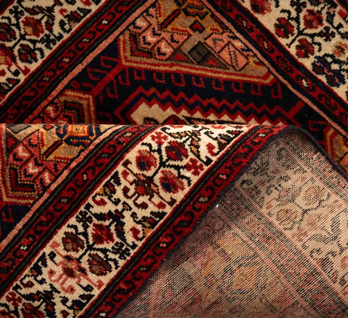 Hand Knotted Nomad Rug – 154 × 103 cm – Multicolor - Image 2