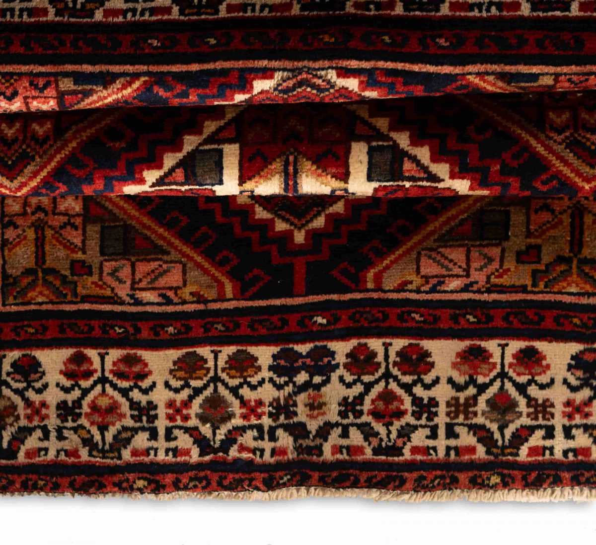 Hand Knotted Nomad Rug – 154 × 103 cm – Multicolor - Image 3
