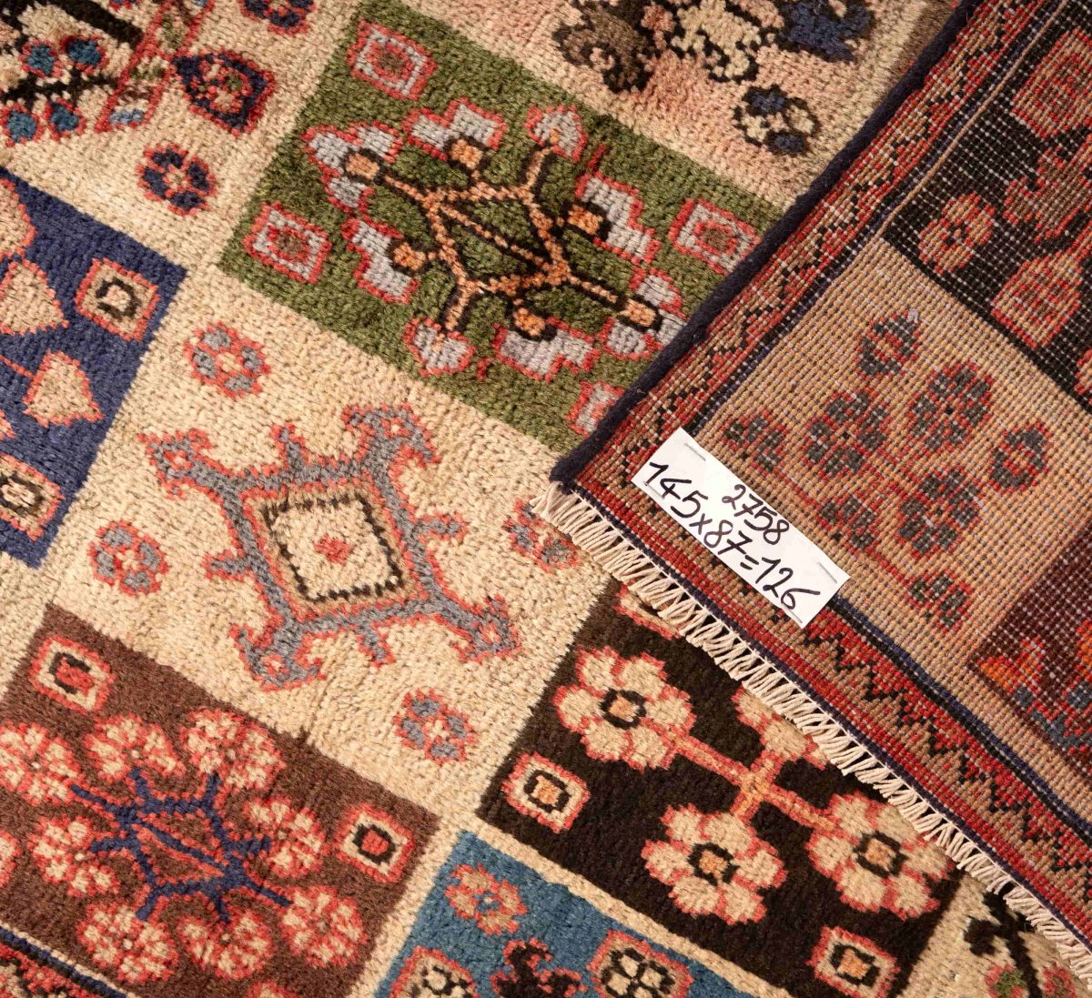 Hand Knotted Mahal Rug – Floral Pattern – 180 × 125 cm – Red - Image 4