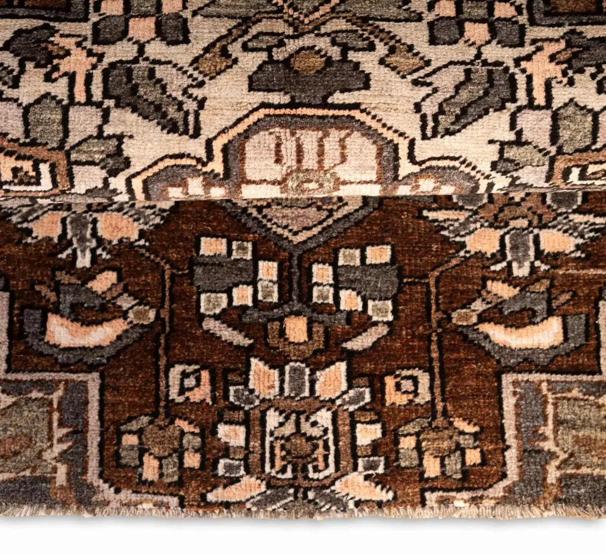 Hand Knotted Bakhtiar Rug – Geometric Pattern – 232 × 105 cm – Multicolor - Image 3