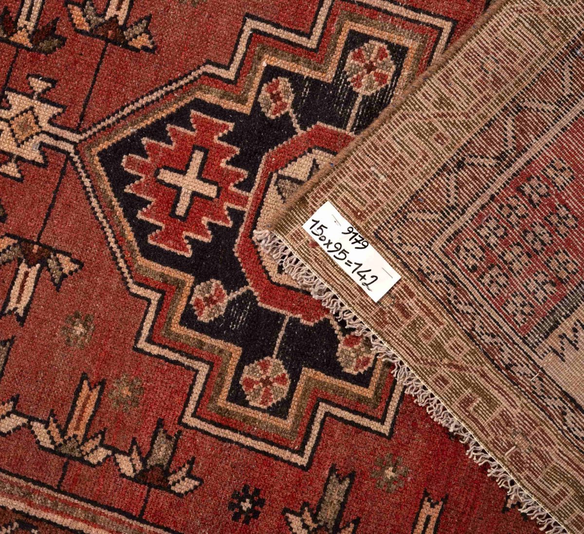 Hand Knotted Nahavand Rug – Geometric Pattern – 150 × 95 cm – Red - Image 4