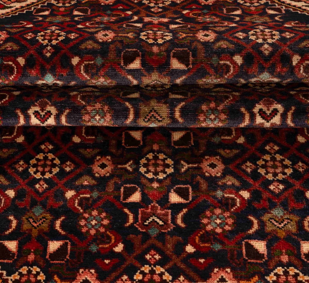Hand Knotted Hossein Abad Rug – Geometric Pattern – 313 × 156 cm – Red - Image 4