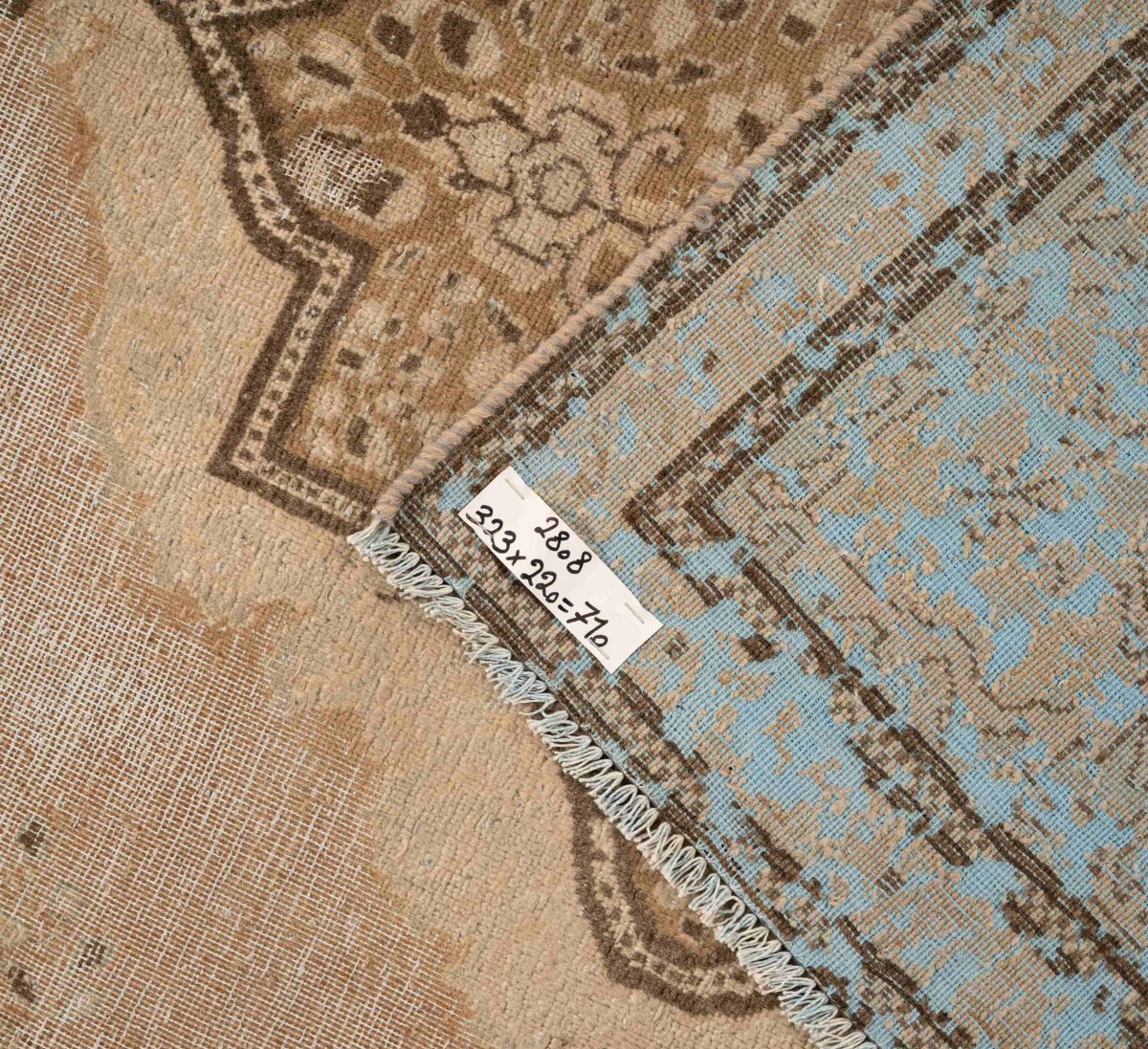 Hand Knotted Tabriz Rug – Medallion Pattern – 323 × 220 cm – Multicolor - Image 4