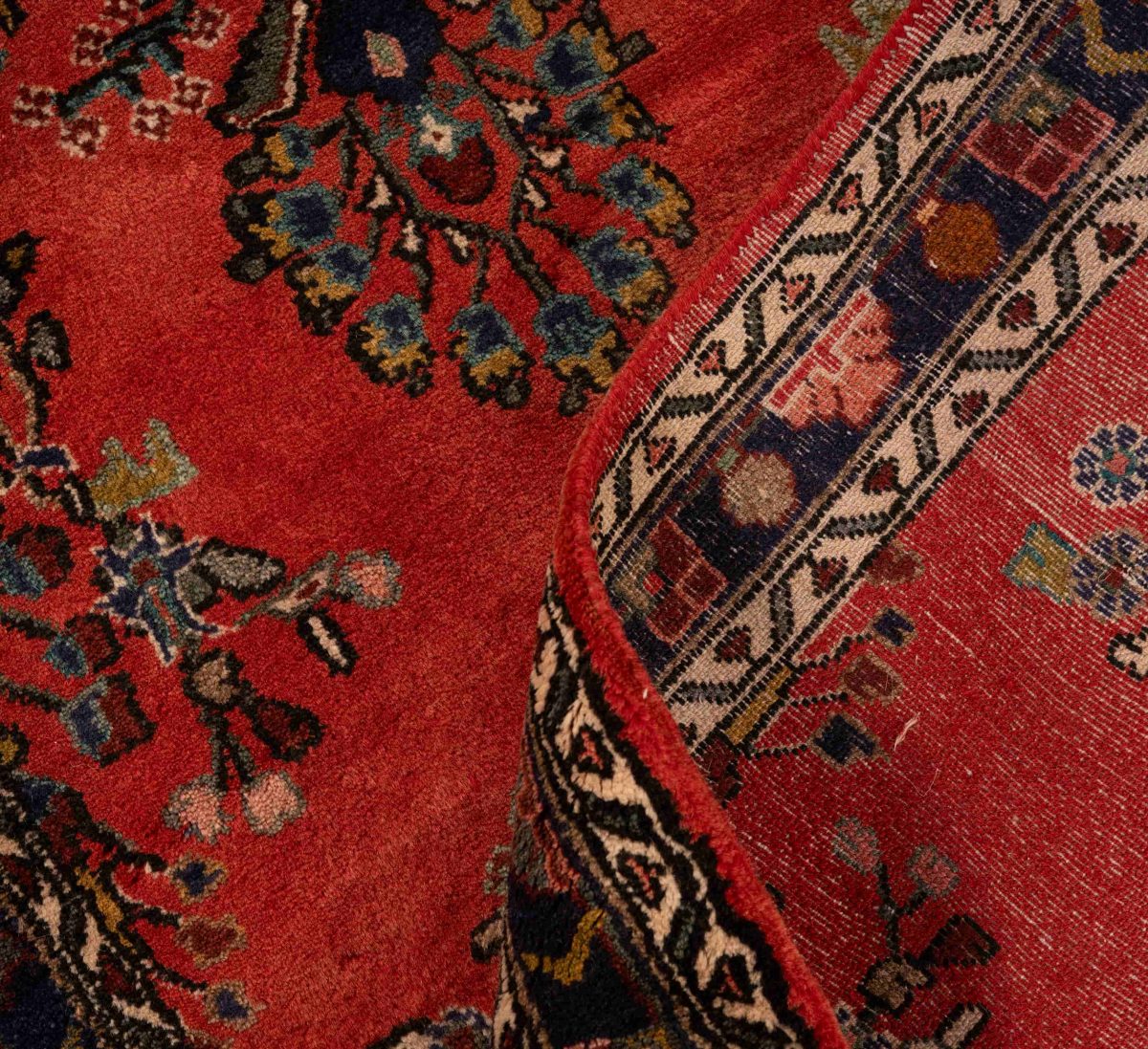 Hand Knotted Ardebil Rug – Geometric Pattern – 289 × 90 cm – Red - Image 2