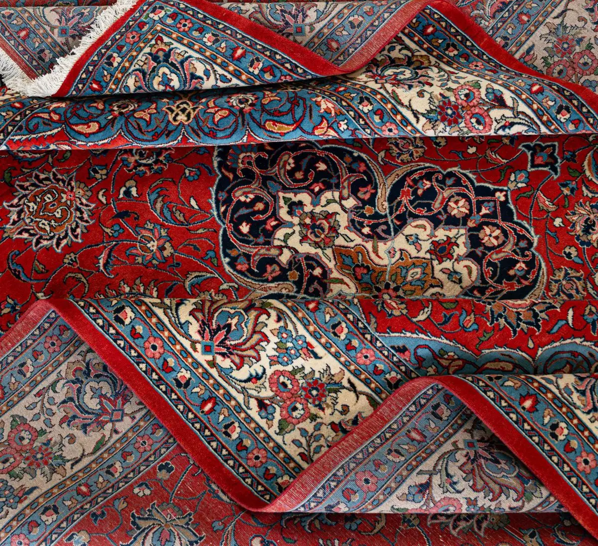 Hand Knotted Sarogh Rug - 378 × 250 cm - Image 3