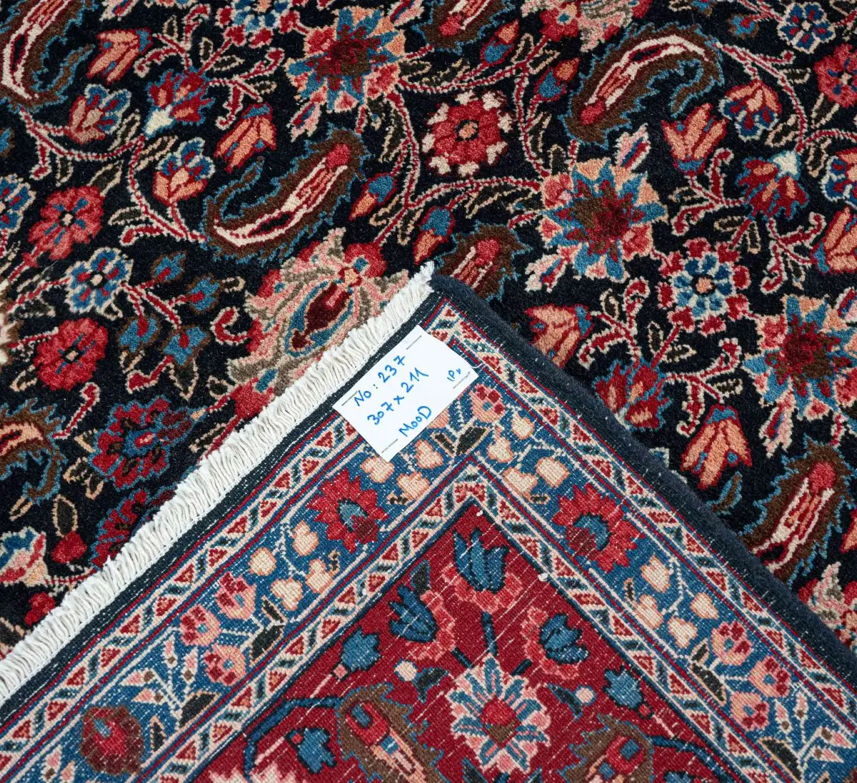 Hand Knotted Mashhad Mood Rug - 307 × 211 cm - Image 5