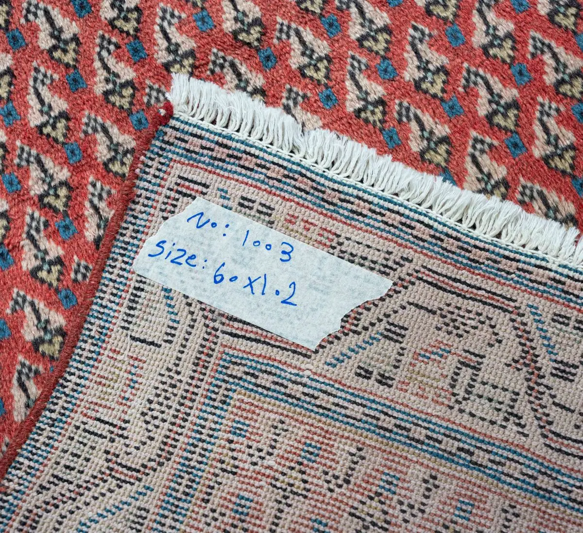 Hand Knotted Arak Rug - 60 × 102 cm - Image 4