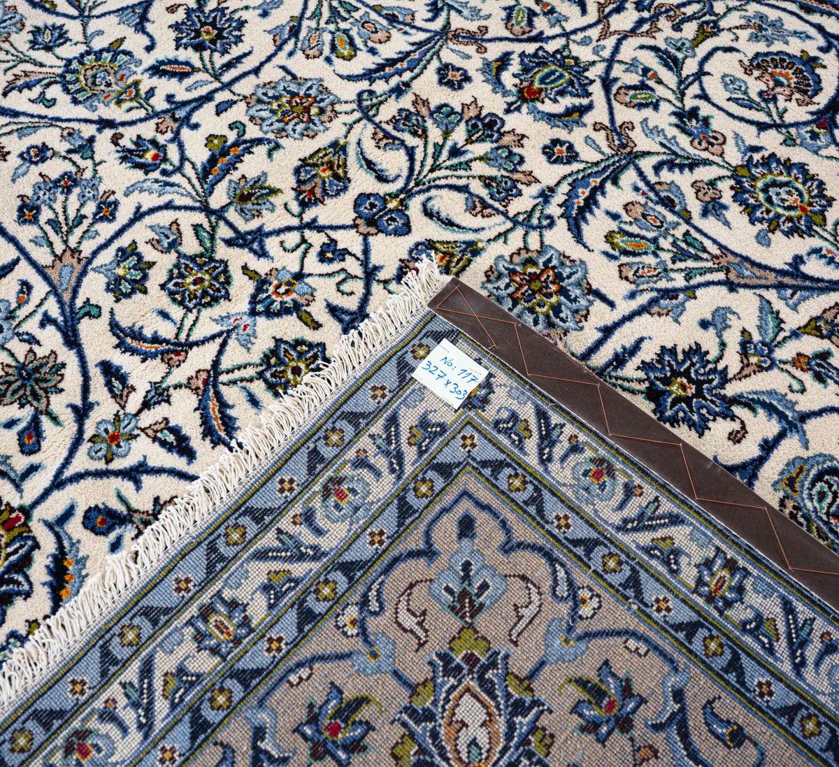 Hand Knotted Kashan Rug - 327 × 303 cm - Image 7