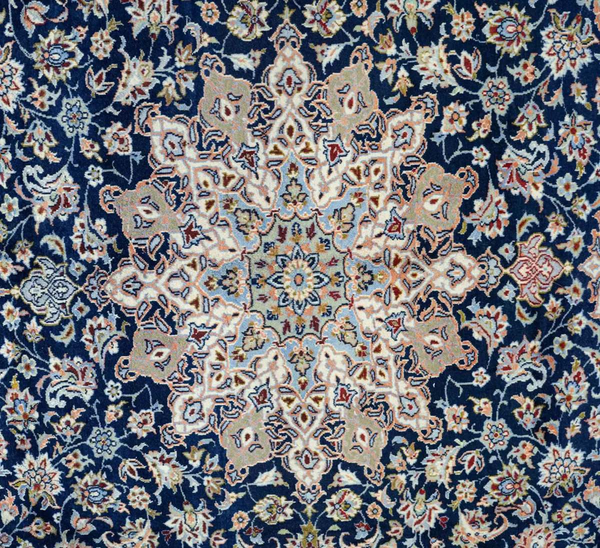 Hand Knotted Kashan Rug - 380 × 275 cm - Image 2