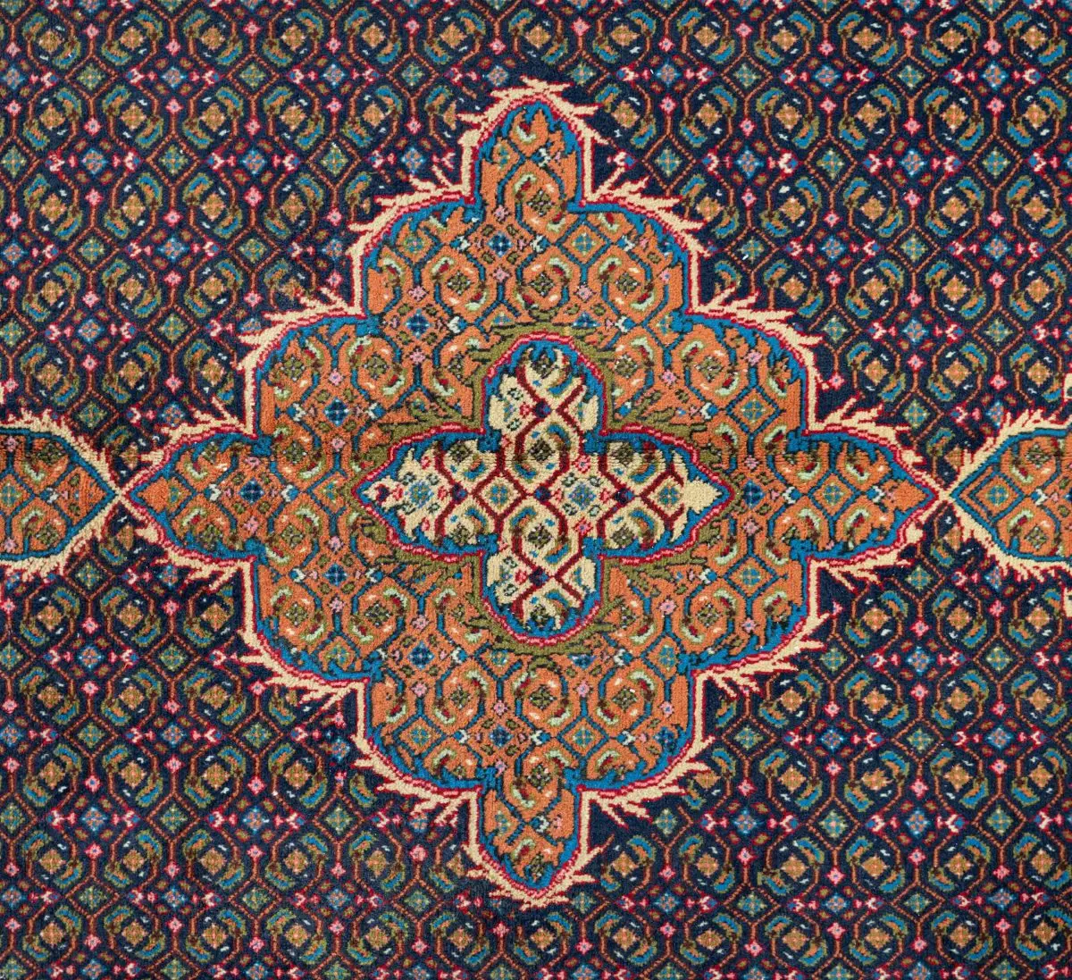 Hand Knotted Ardebil Rug - 322 × 219 cm - Image 7