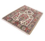 Hand Knotted Qom Rug - 160 × 111 cm - Image 4